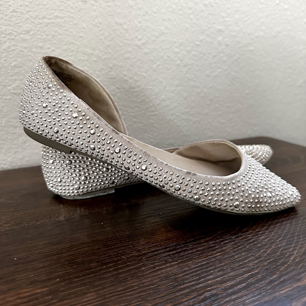 Rhinestone slip-on size 6.5